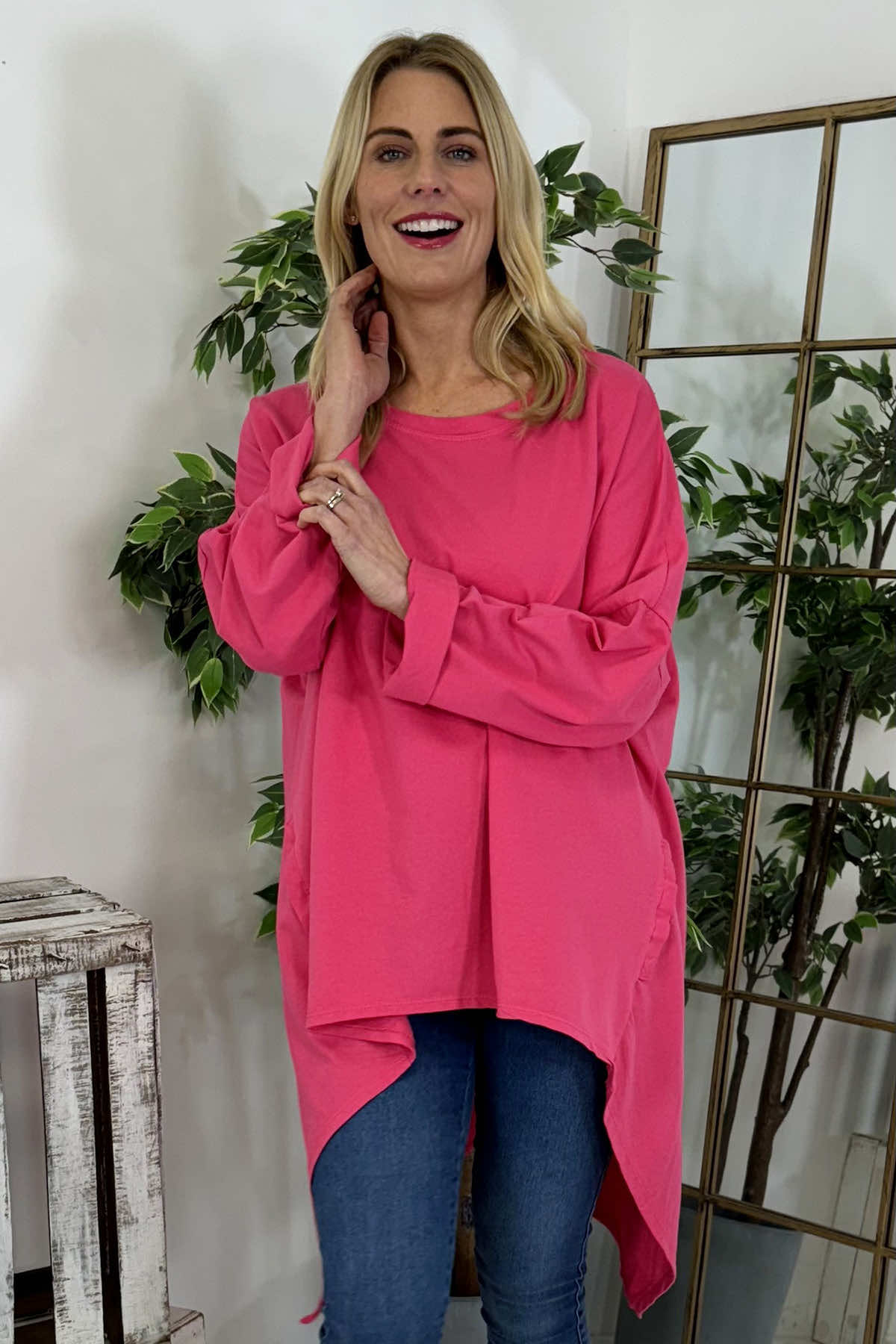 Lisa Dipped Hem Cotton Top Fuchsia