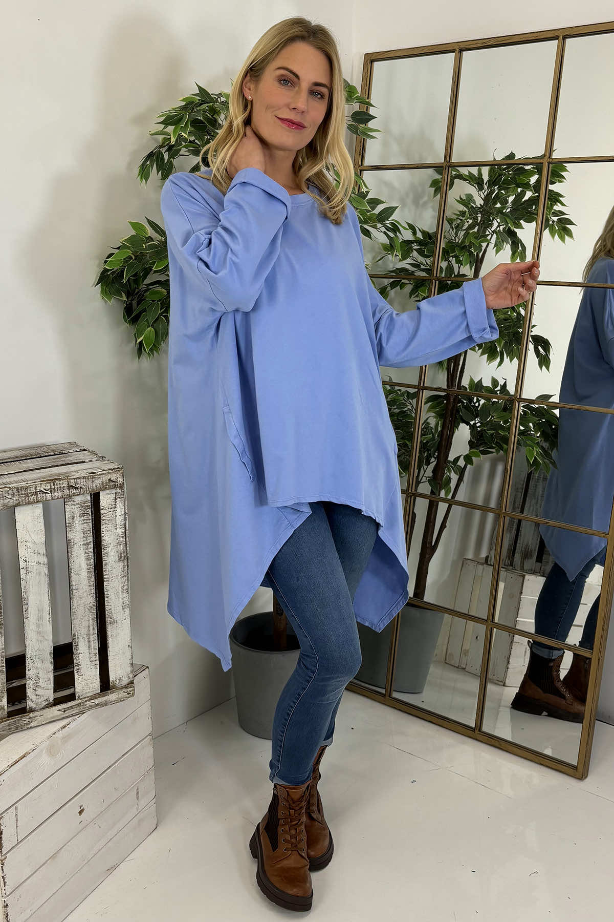 Lisa Dipped Hem Cotton Top Blue