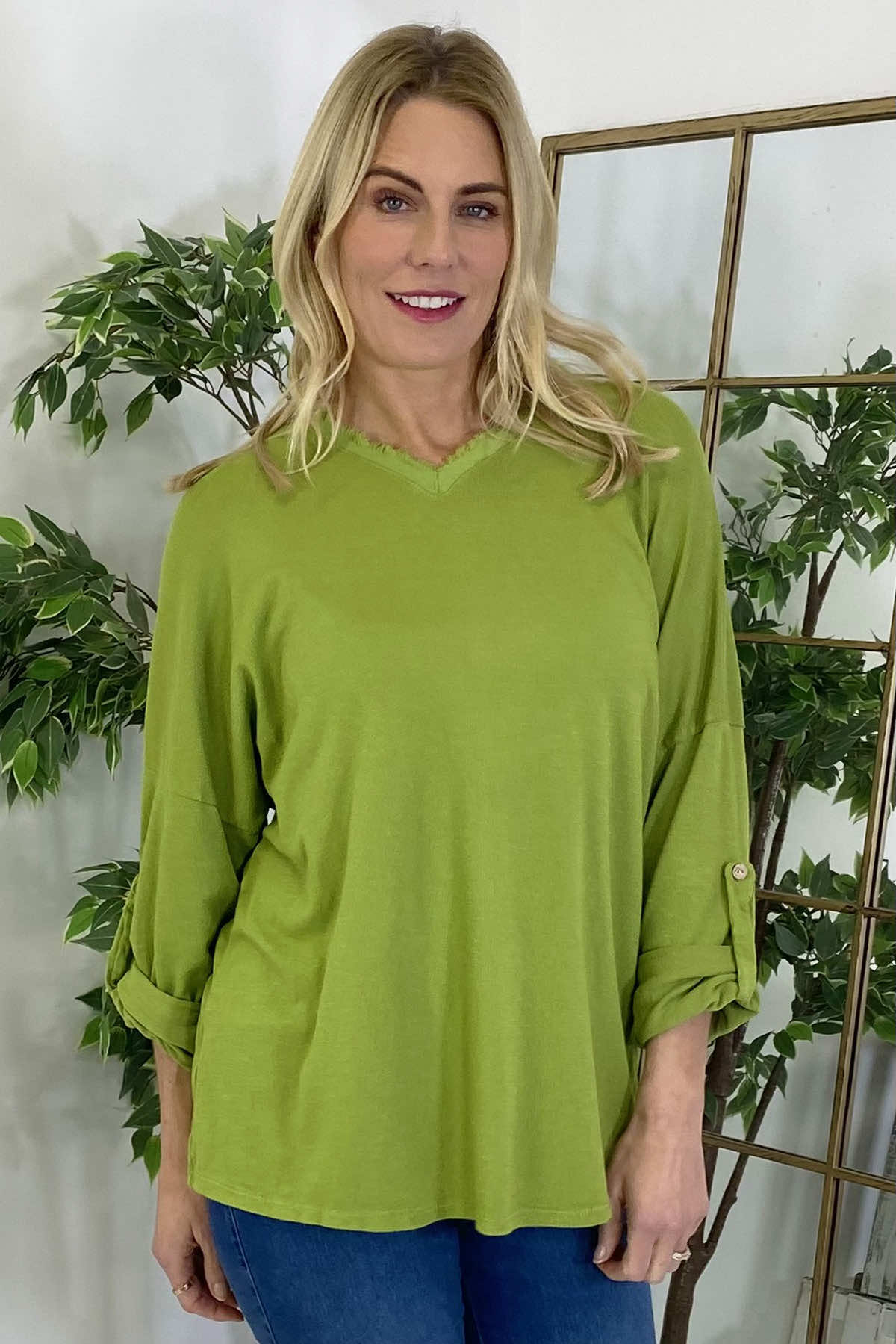 Nellie V-Neck Cotton Top Green