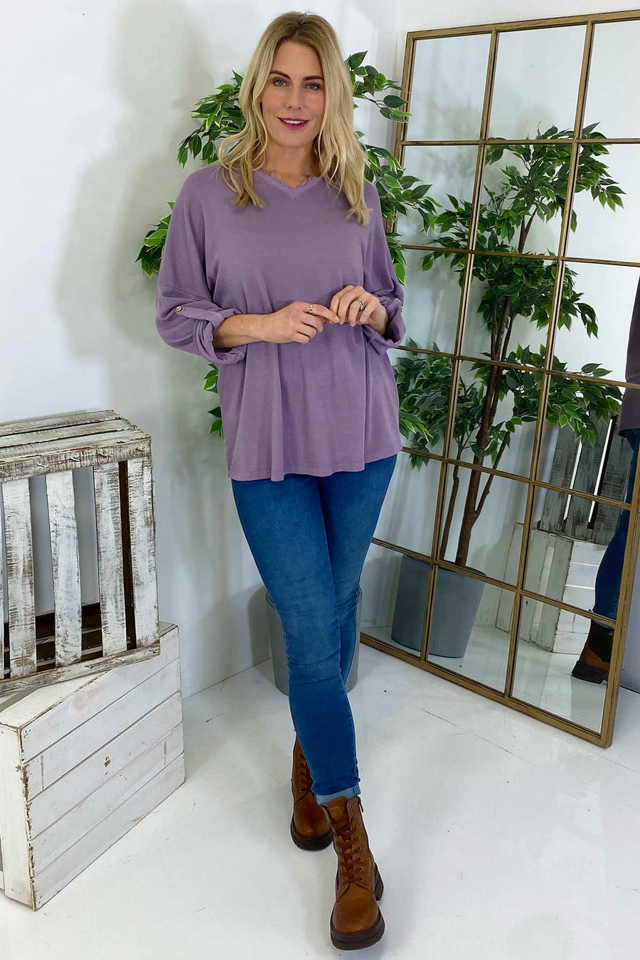 Nellie V-Neck Cotton Top Lilac