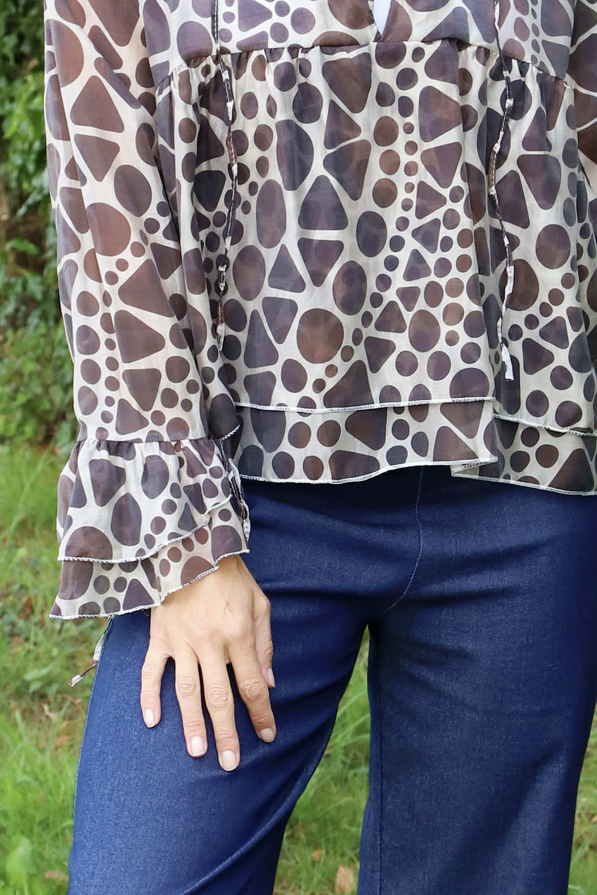 Edith Print Tie Front Top Cocoa