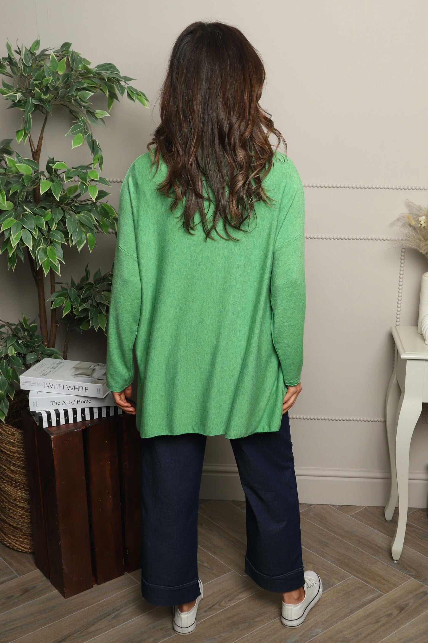 Tabitha Dipped Hem Jumper Green