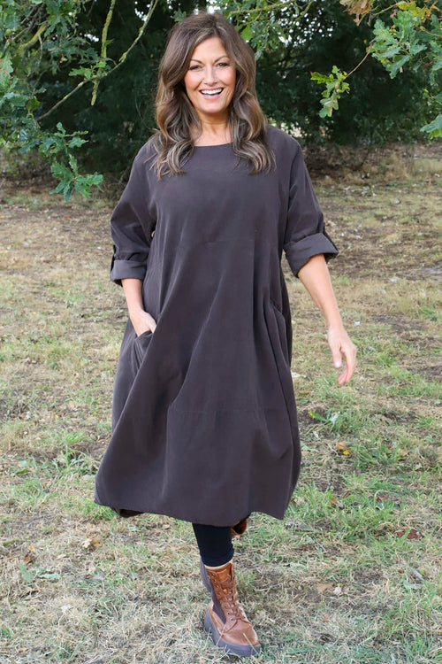Penelope Pocket Needlecord Dress Cocoa - Image 2