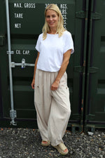 Clarisse Button Pocket Linen Trousers Stone Stone - Clarisse Button Pocket Linen Trousers Stone