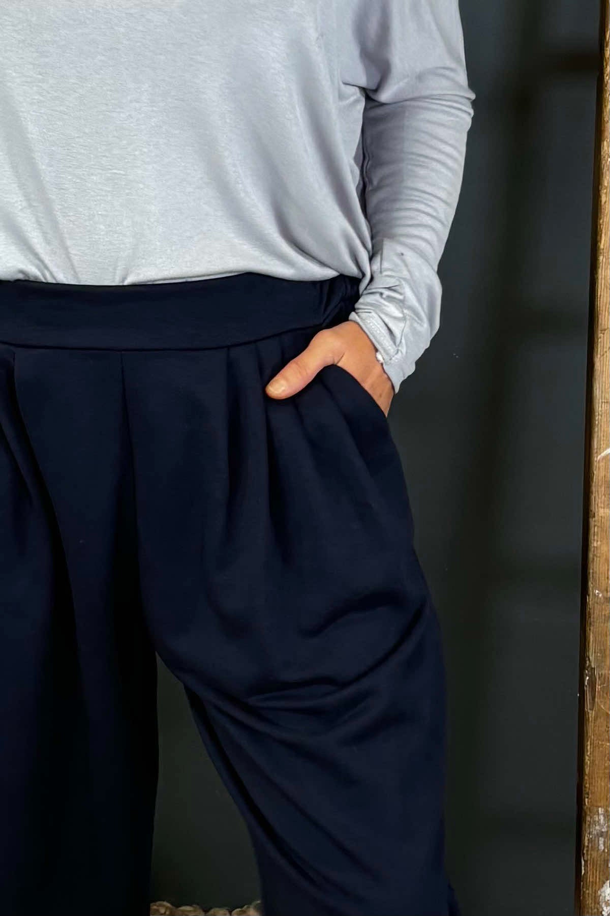 Katy Cotton Joggers Navy