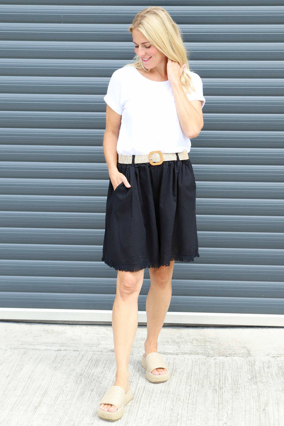 Avery Belted Linen Shorts Black