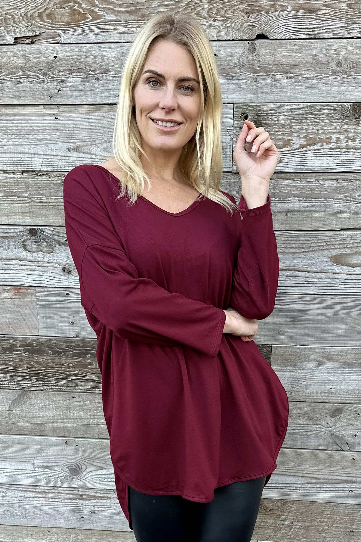 Billie V-Neck Cotton Top Wine