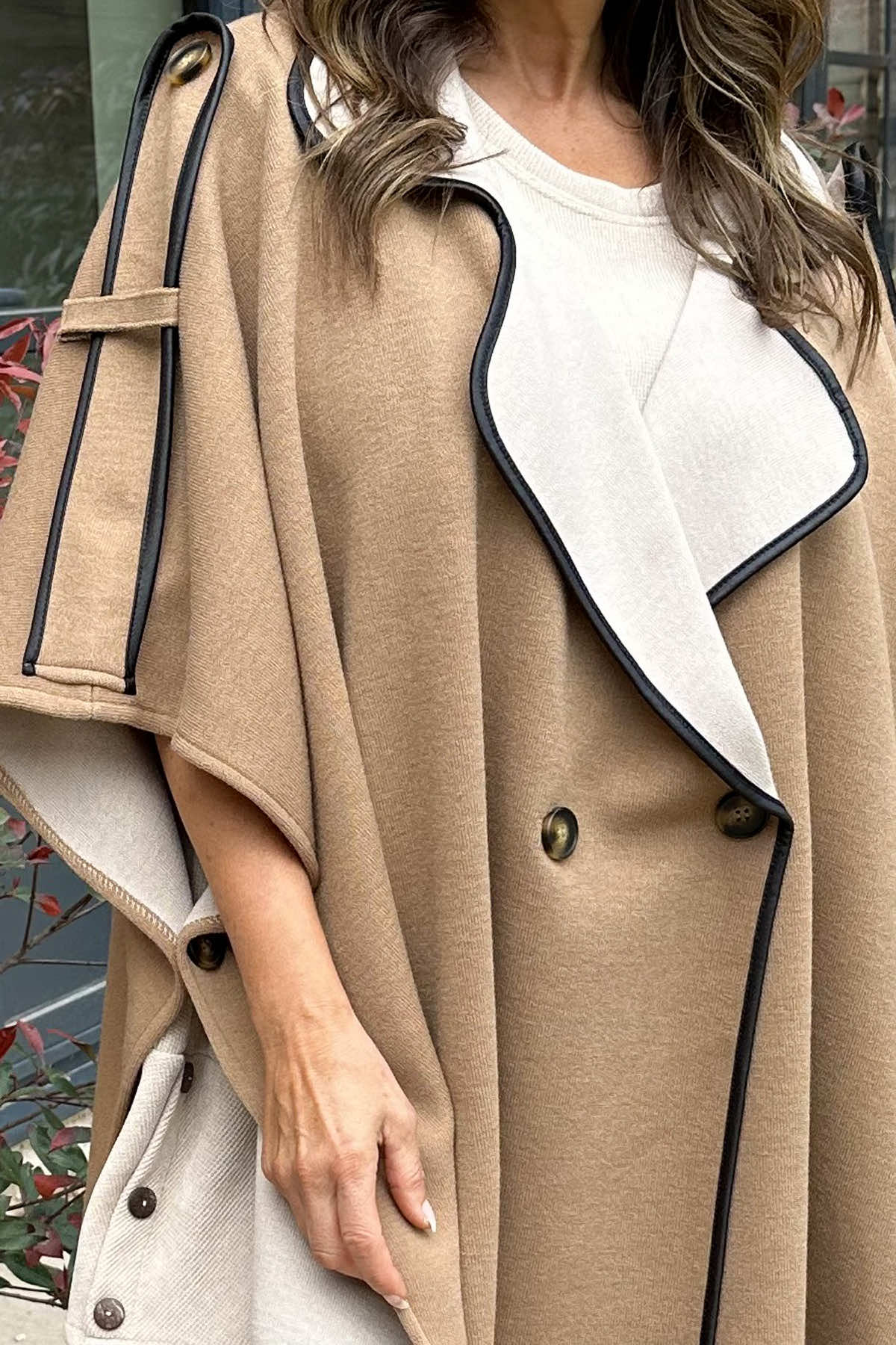 Olivia Cape Jacket Camel