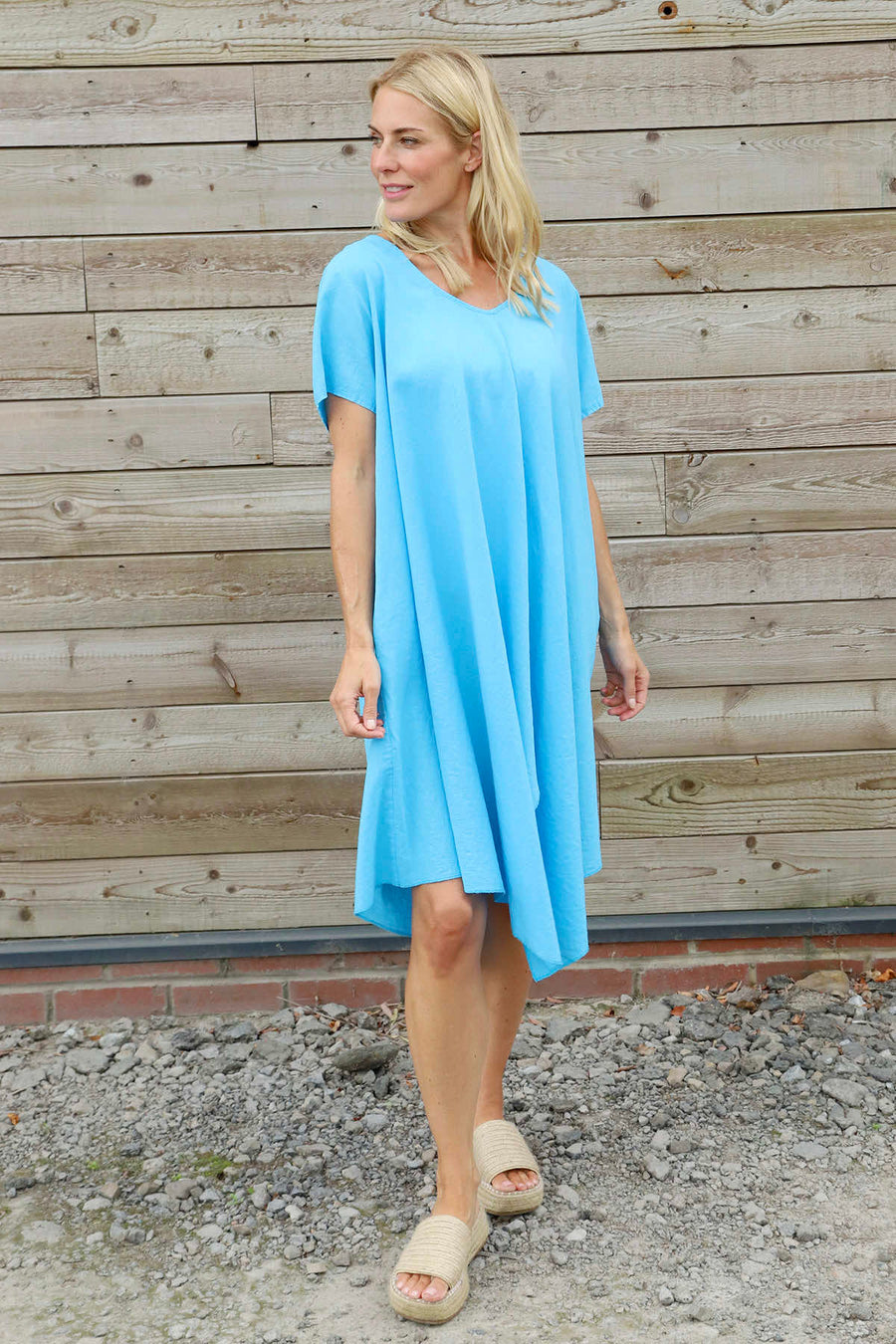 Nivana Dip Side Linen Dress Kingfisher
