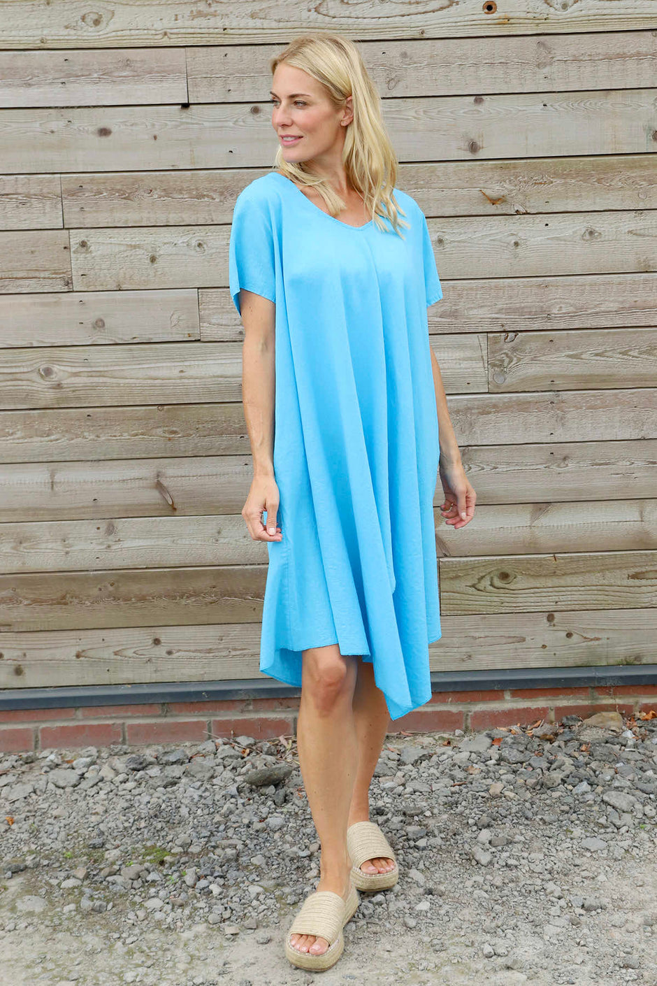 Nivana Dip Side Linen Dress Kingfisher