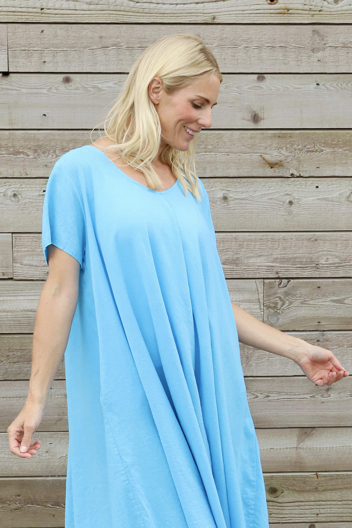 Nivana Dip Side Linen Dress Kingfisher