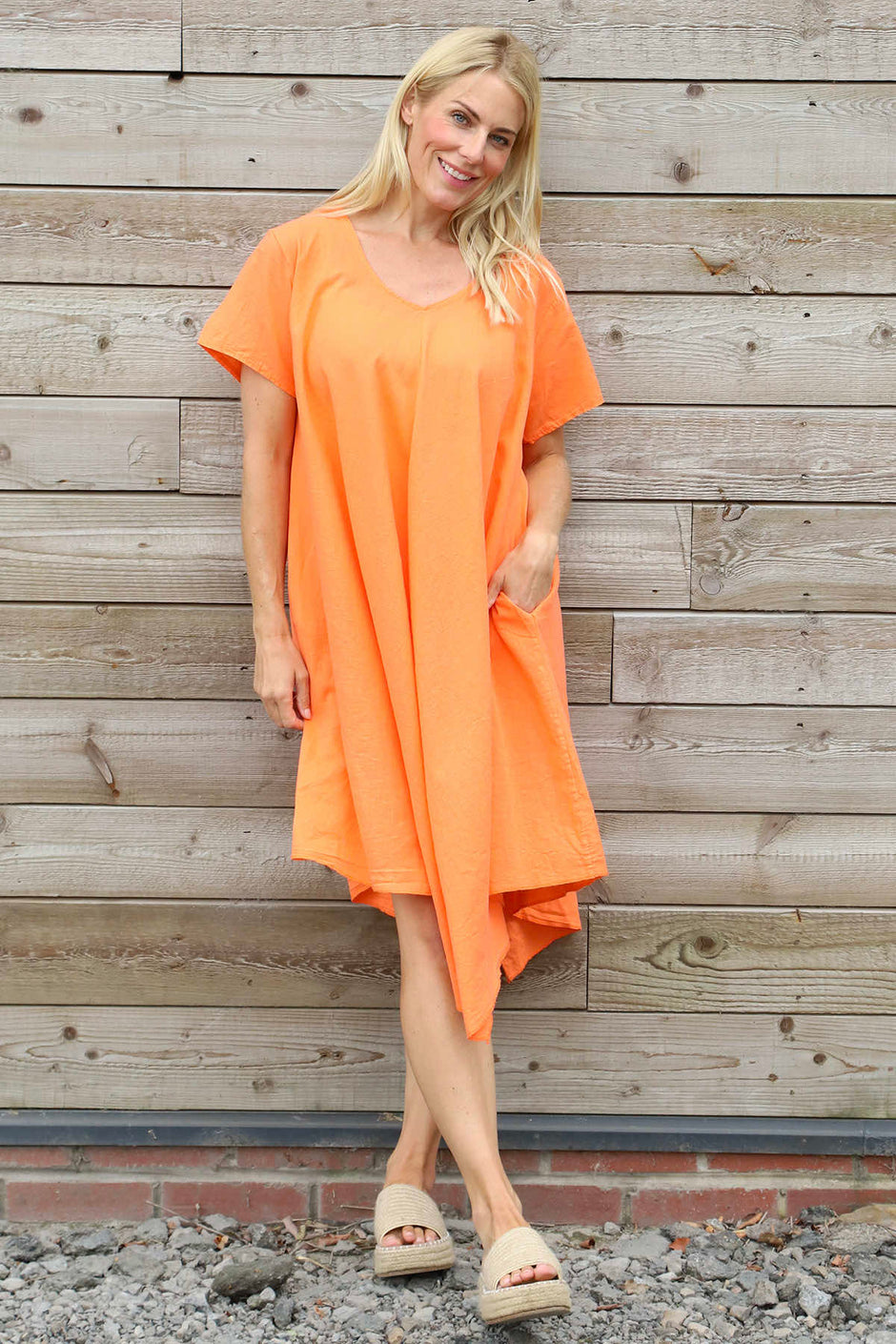 Nivana Dip Side Linen Dress Orange