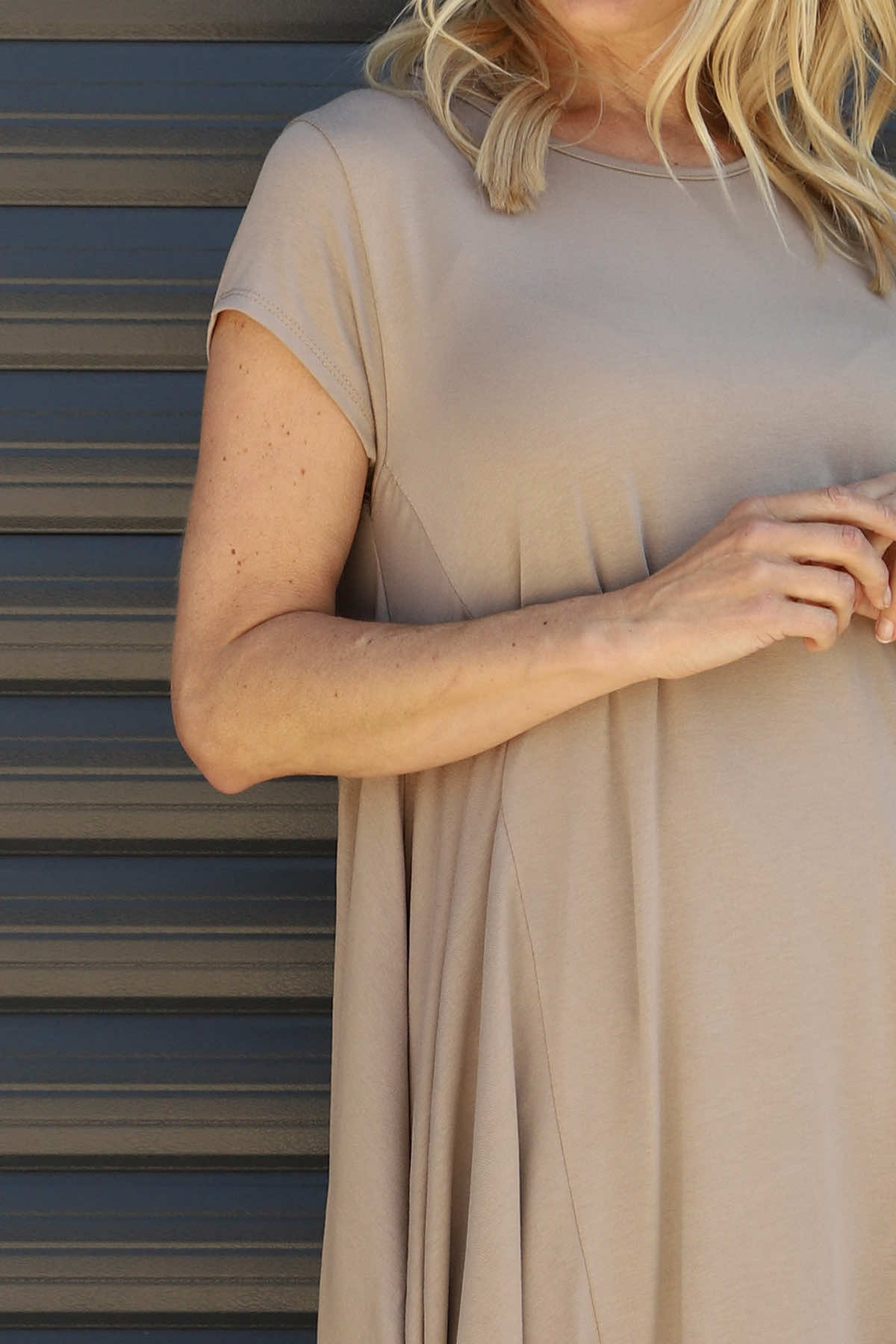 Sariah Short Sleeve Dress Mocha