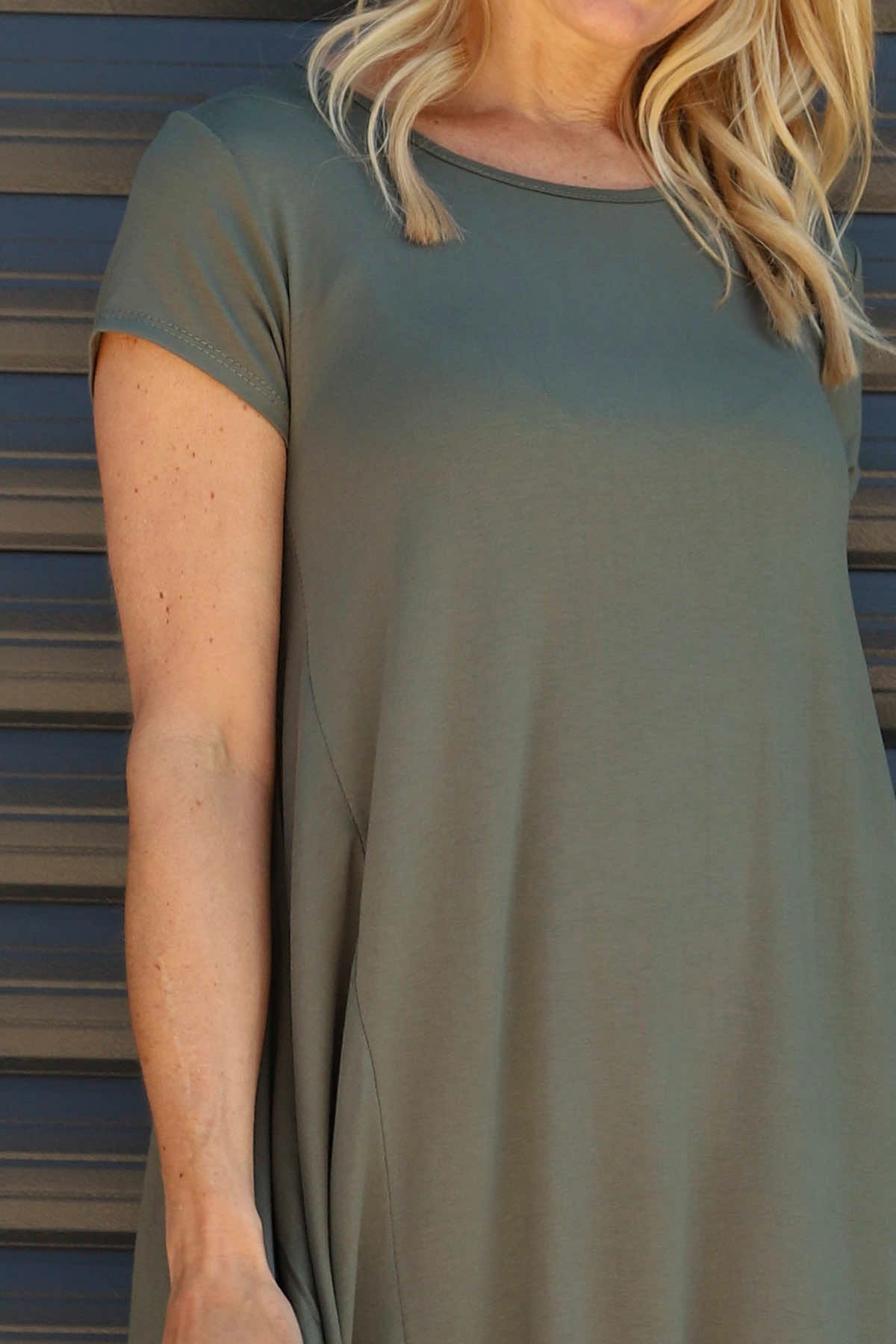 Sariah Short Sleeve Dress Khaki