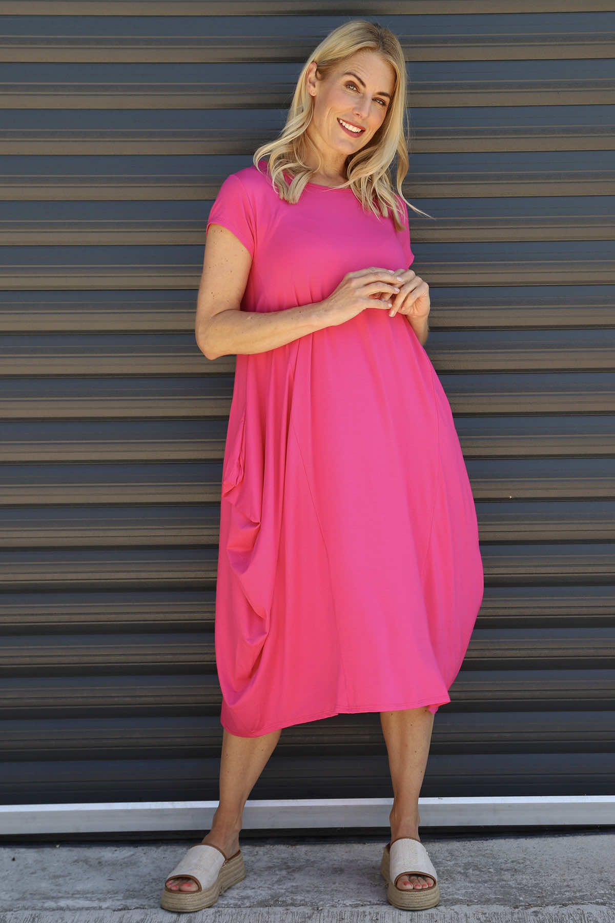 Sariah Short Sleeve Dress Fuchsia