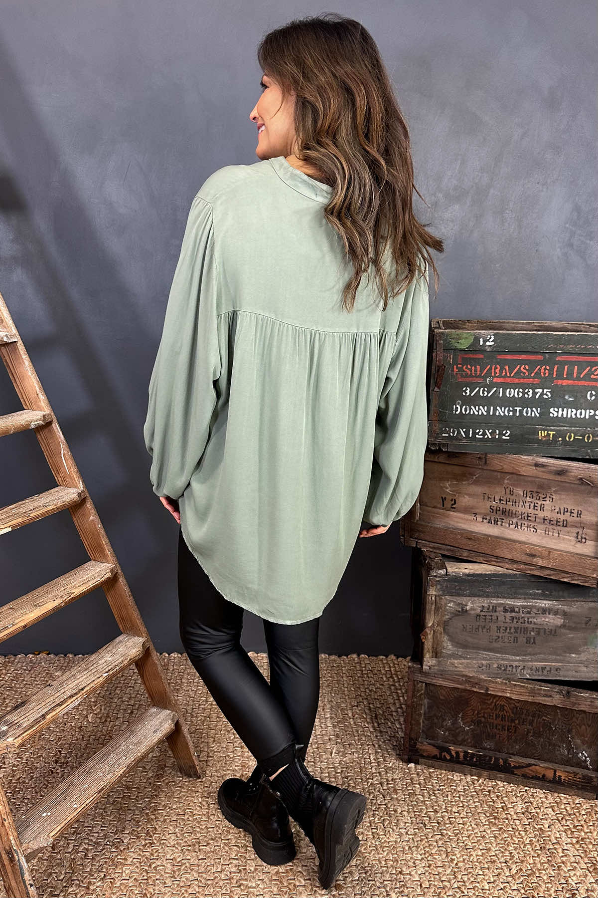 Aubrielle Smock Top Khaki