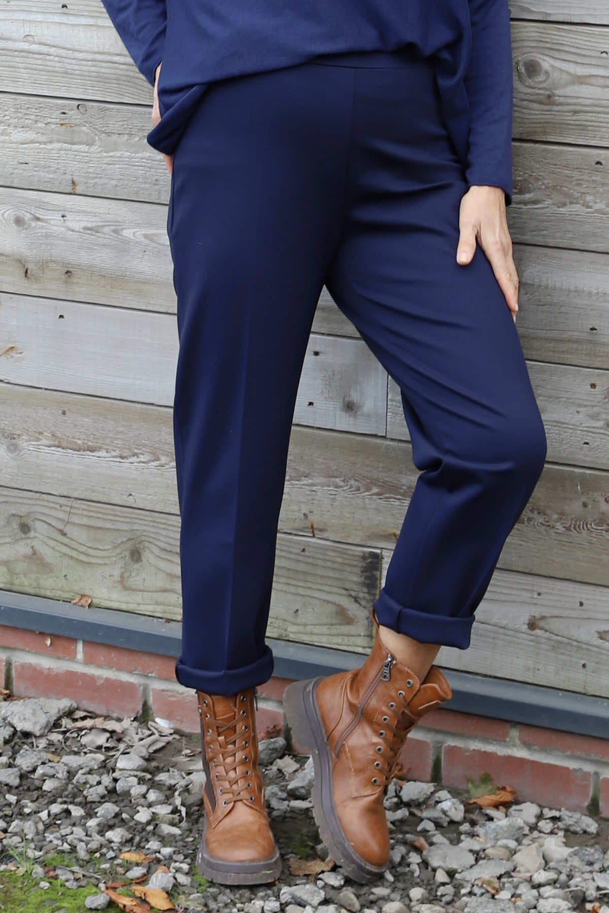 Colby Straight Leg Trousers Navy