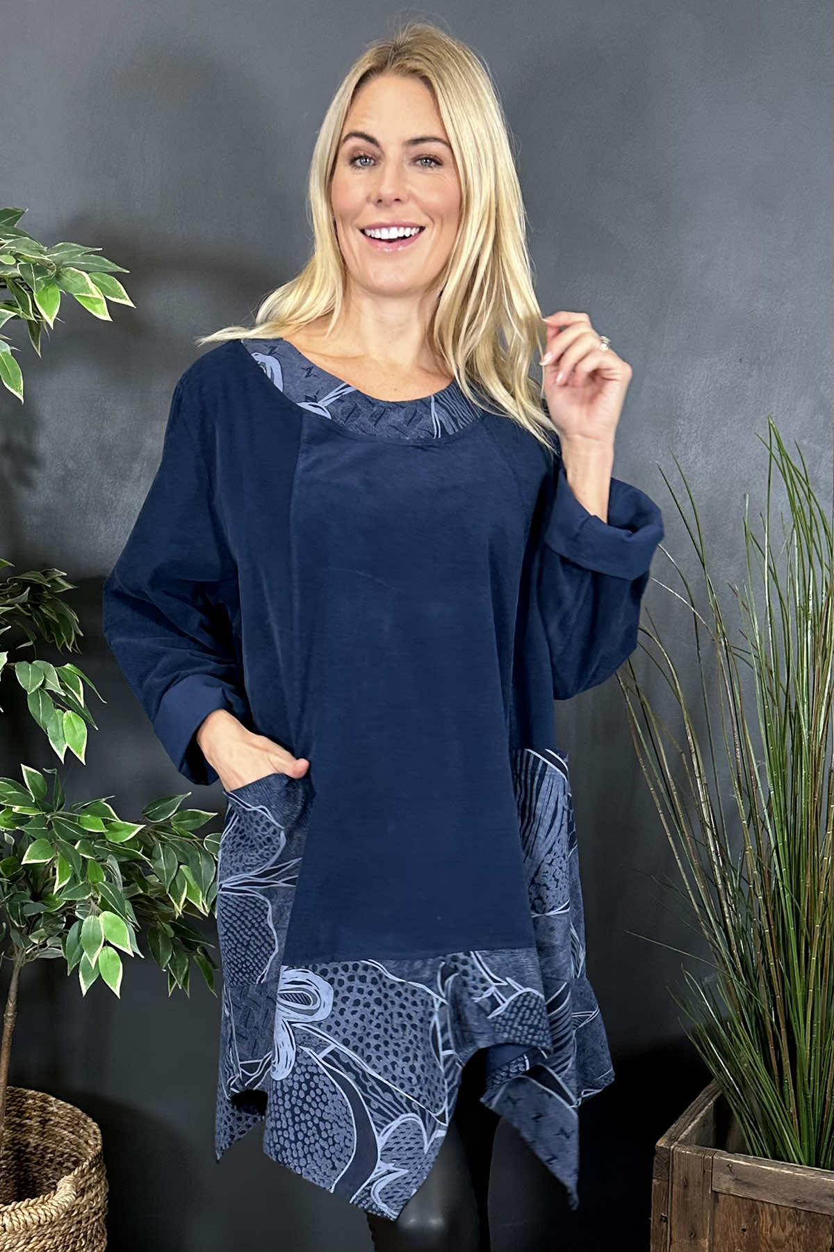 Jamie Print Needlecord Top Navy