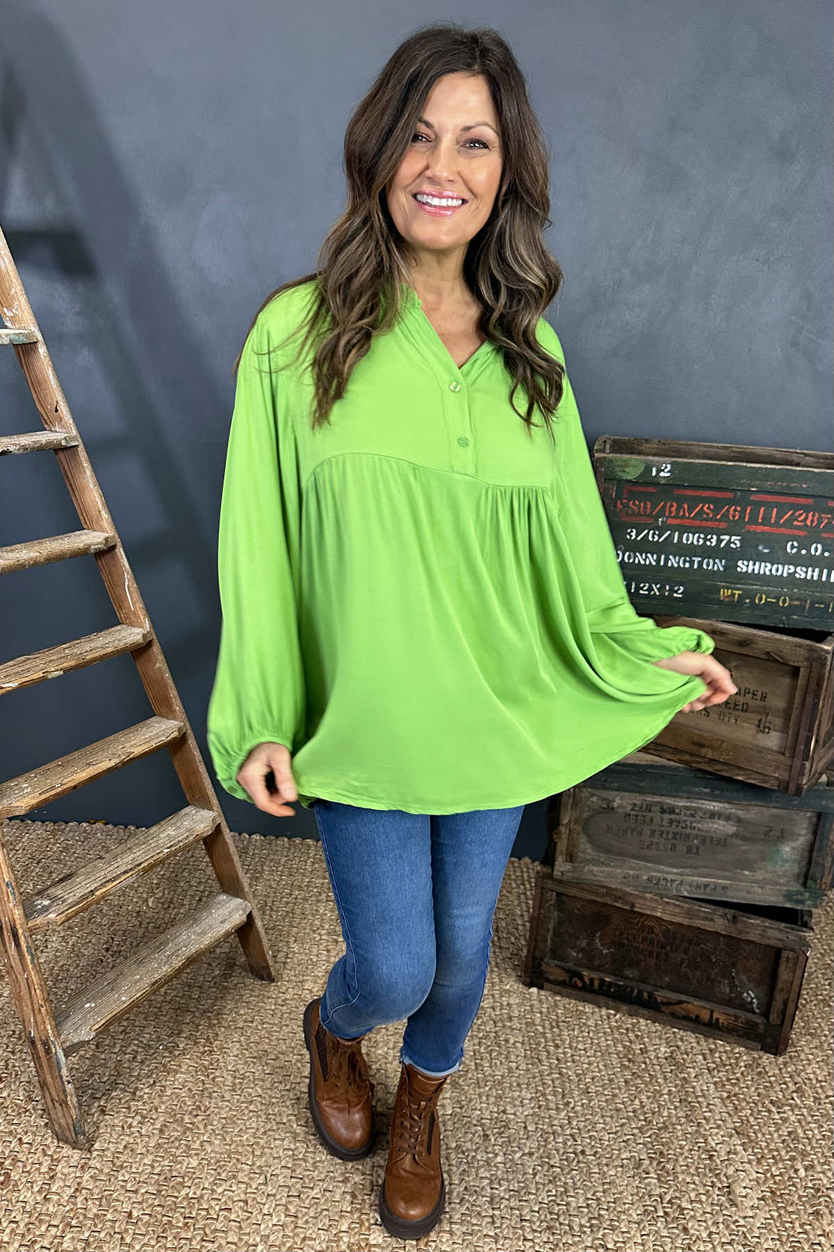 Aubrielle Smock Top Green