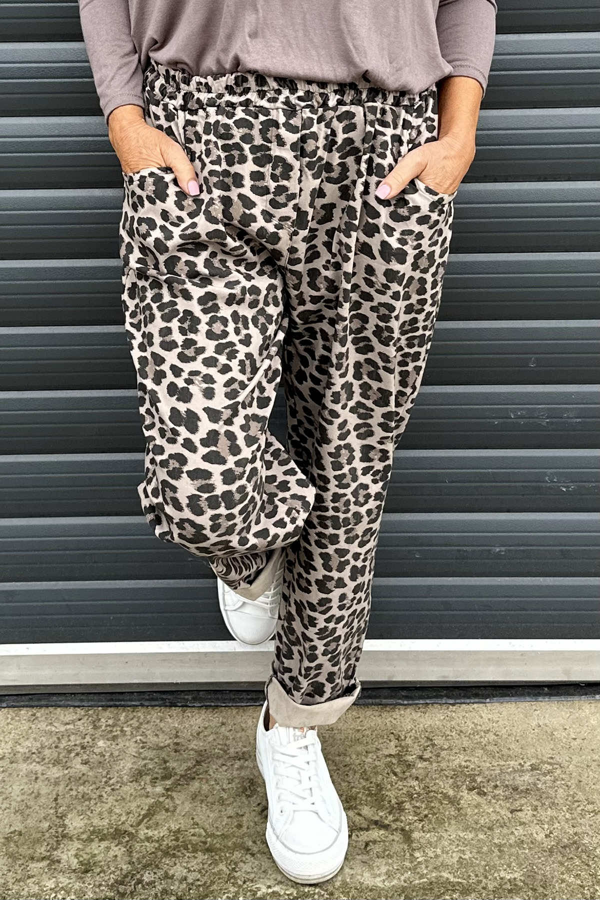 Mindy Leopard Print Trousers Mocha