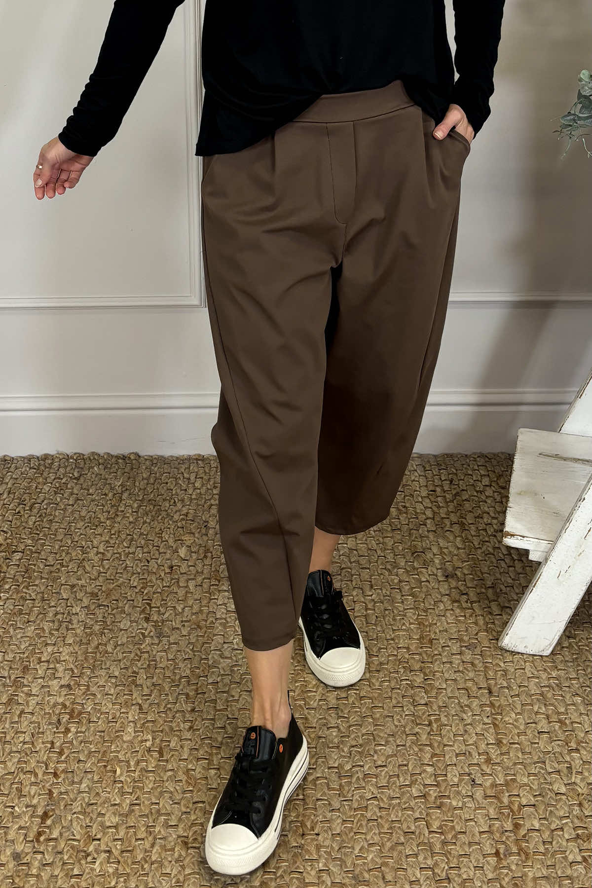 Rosie Two Pocket Cotton Trousers Nutmeg