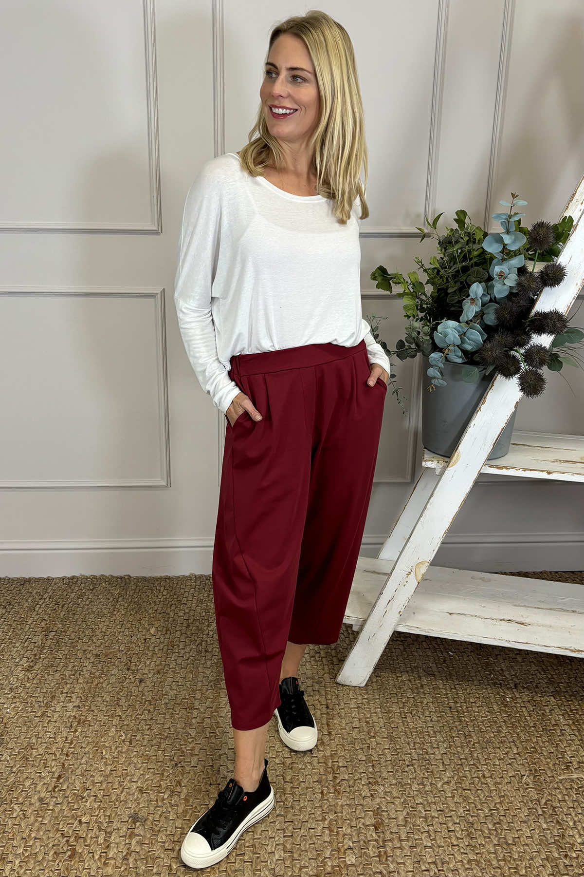 Rosie Two Pocket Cotton Trousers Wine