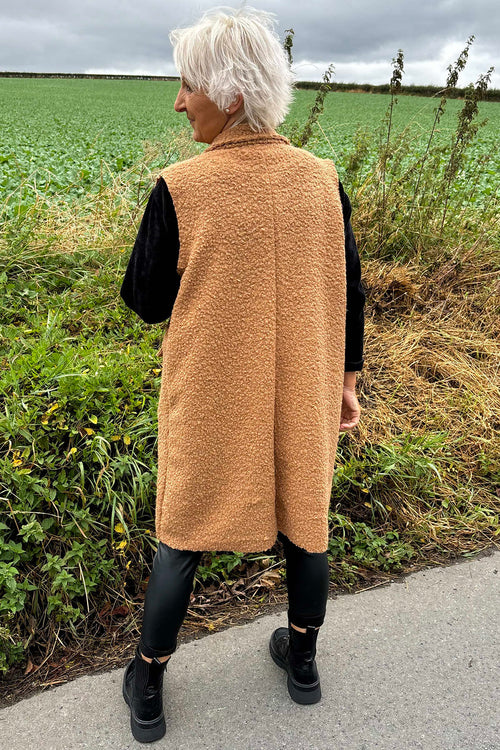 Nori Boucle Gilet Camel - Image 4