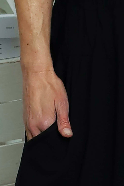 Janine Cotton Harem Trousers Black - Image 3