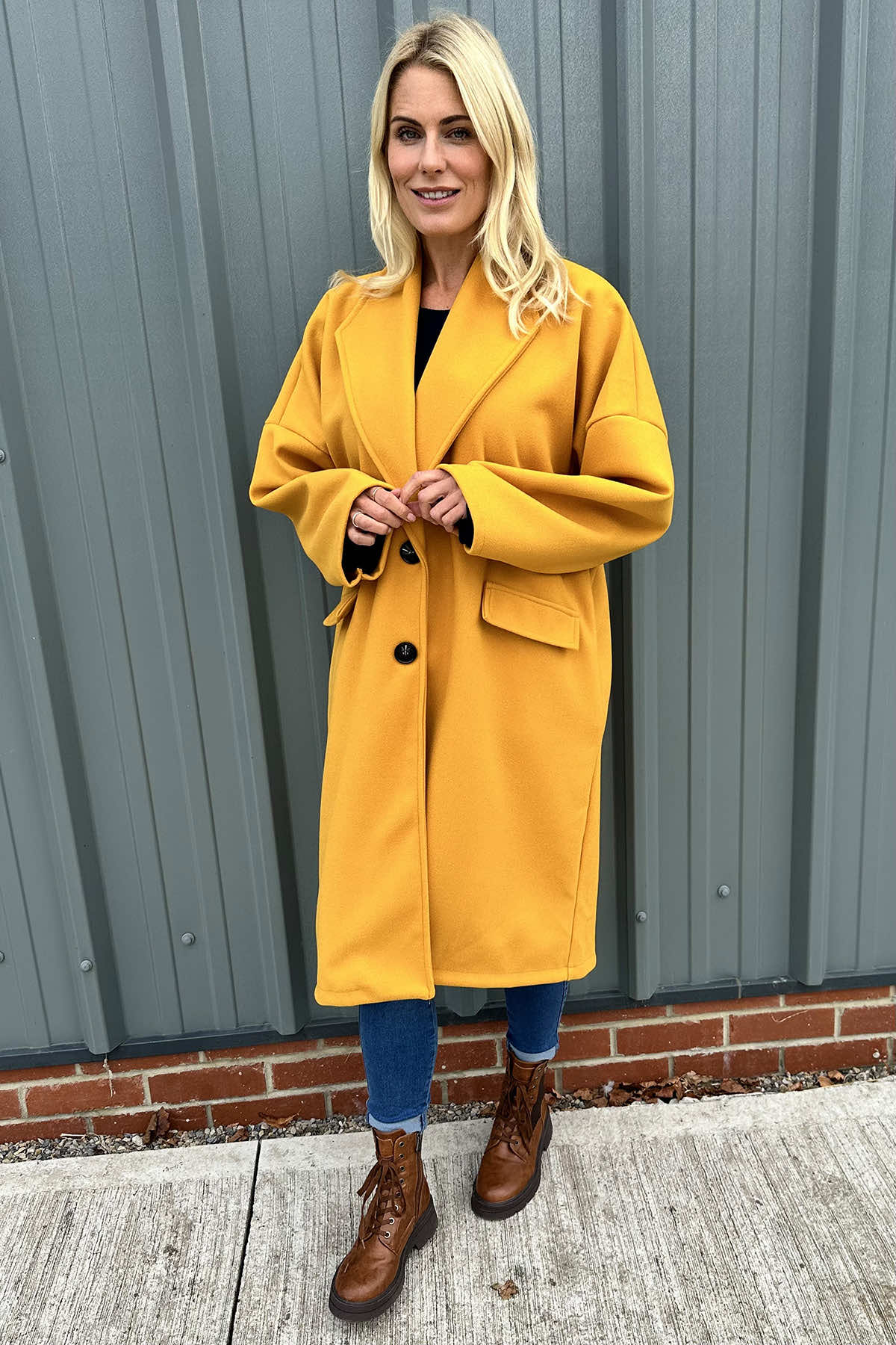 Helen Coat Yellow