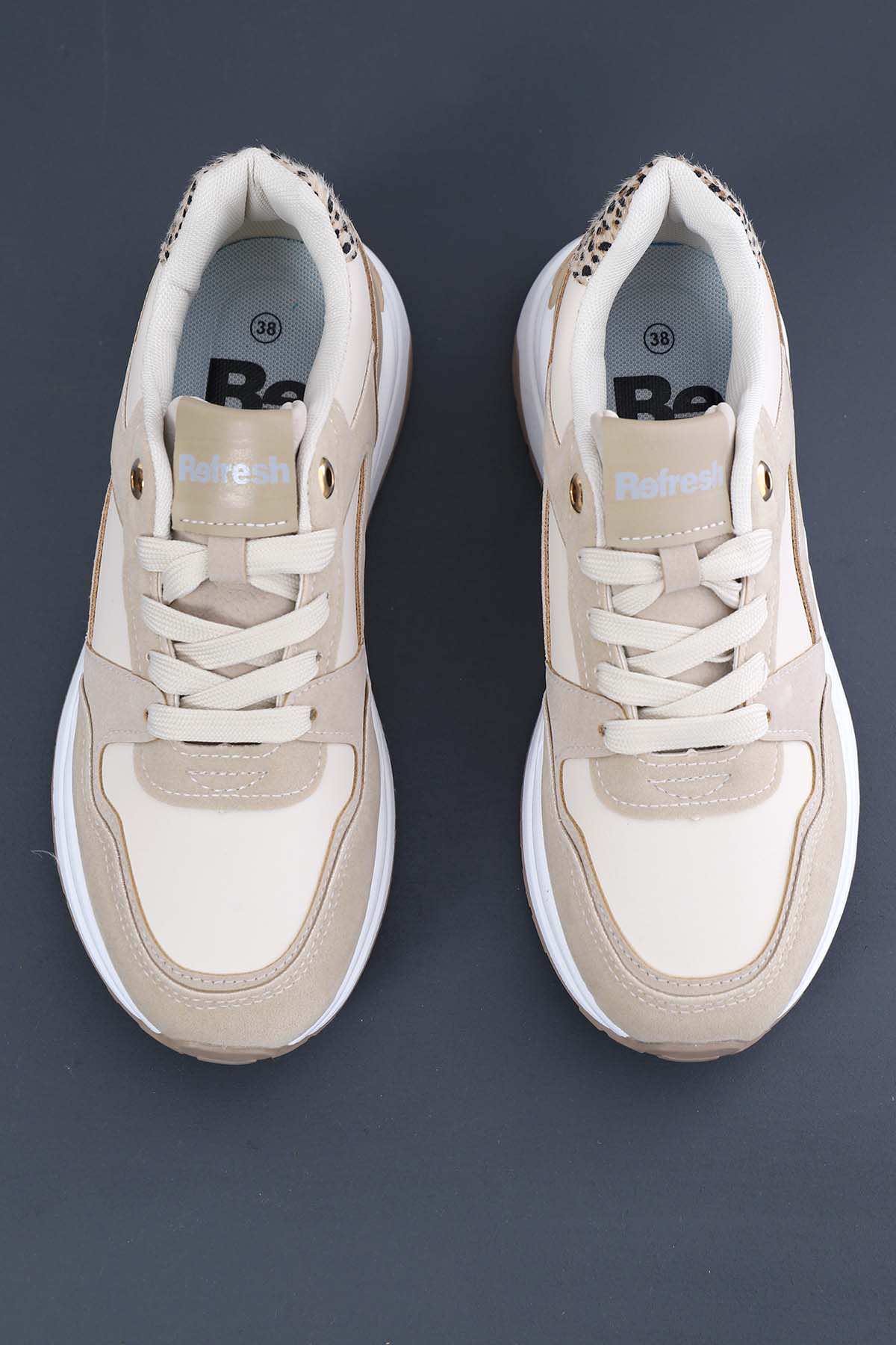 Amity Trainers Taupe