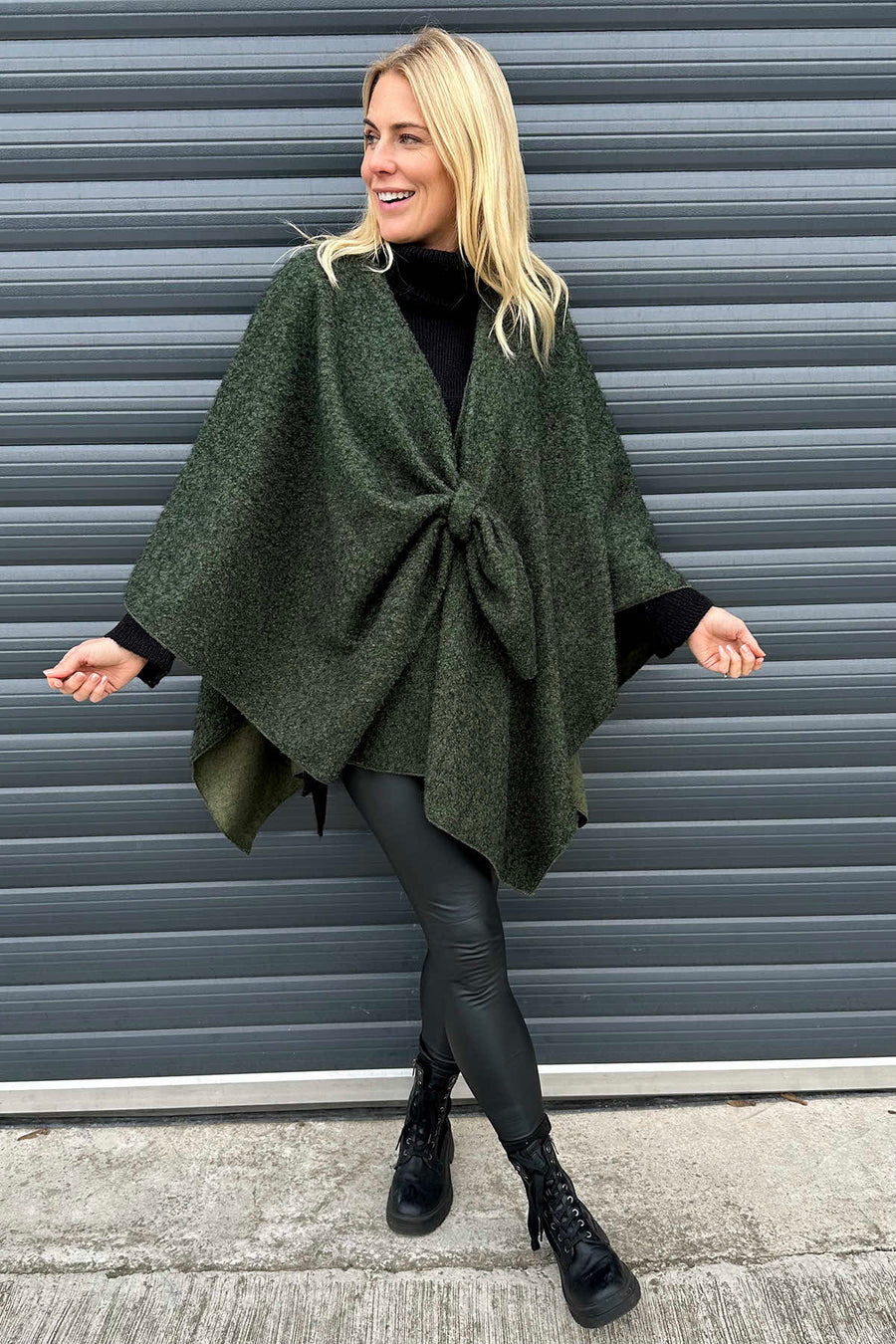 Kelly Wrap Khaki