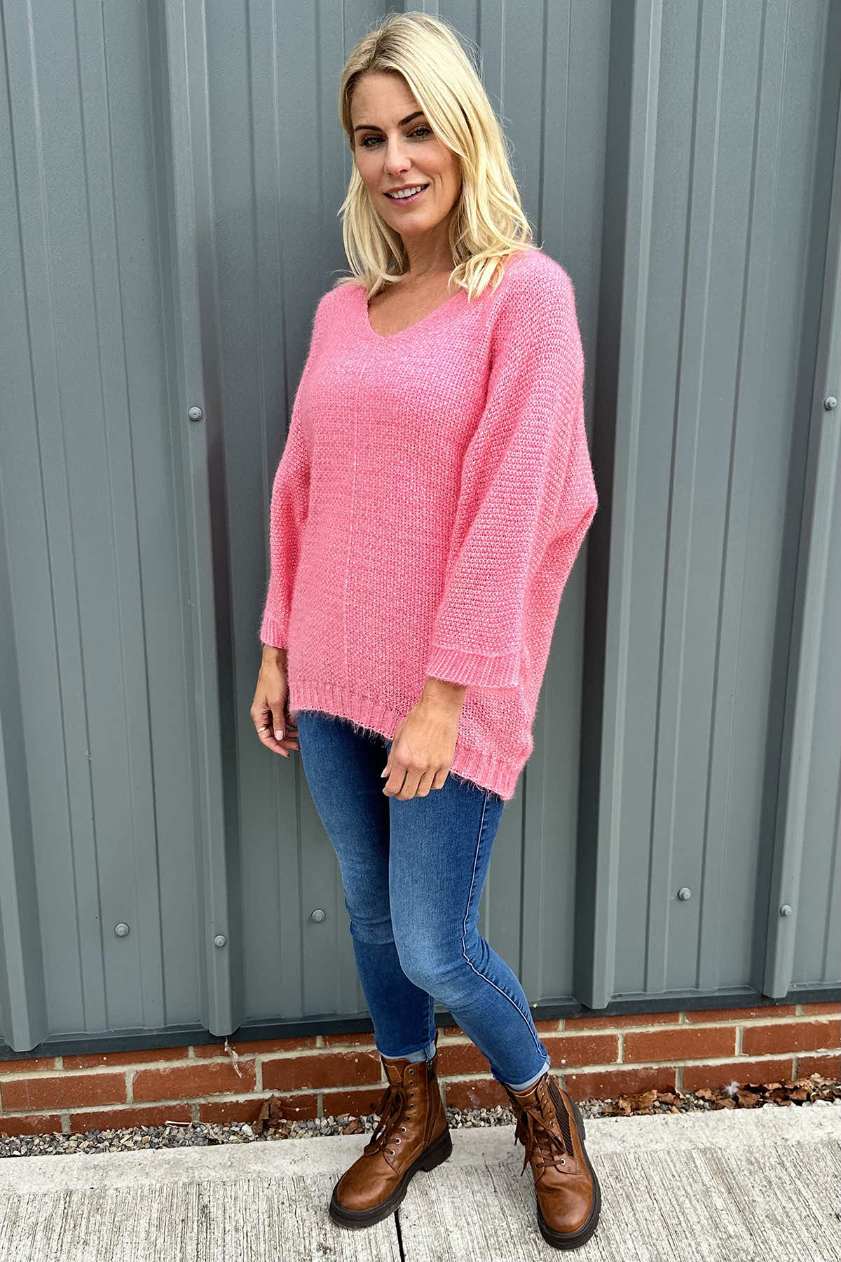 Eloise V-Neck Jumper Pink