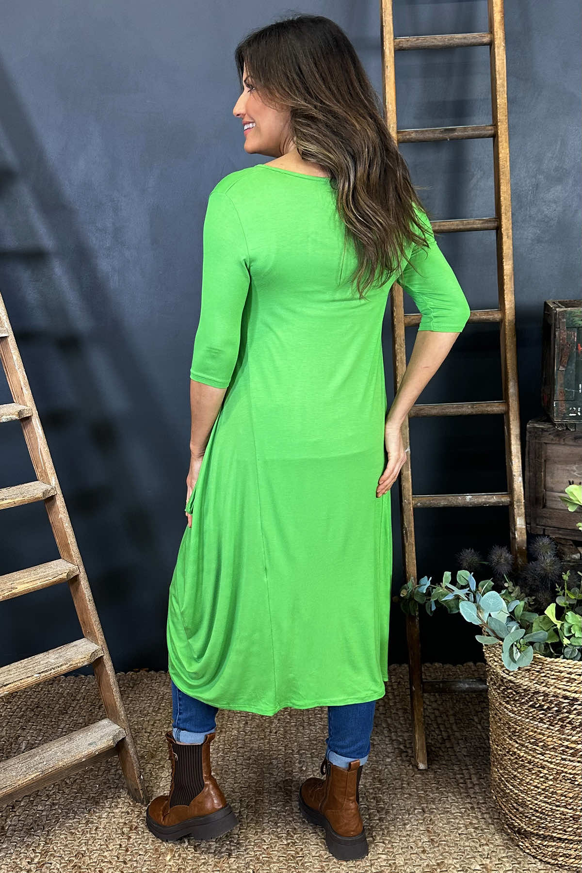 Boswin Seam Dress Green