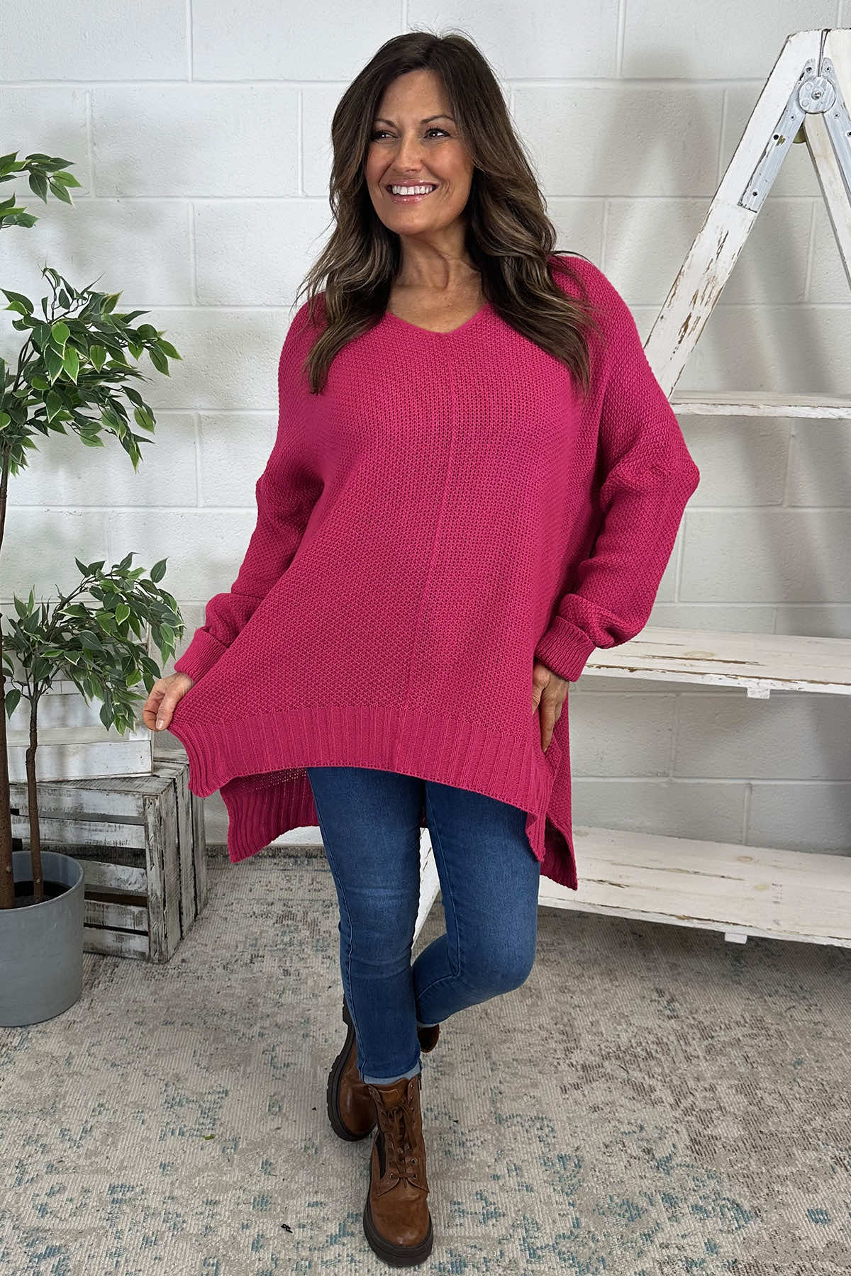 Bo Slouch V-Neck Jumper Hot Pink