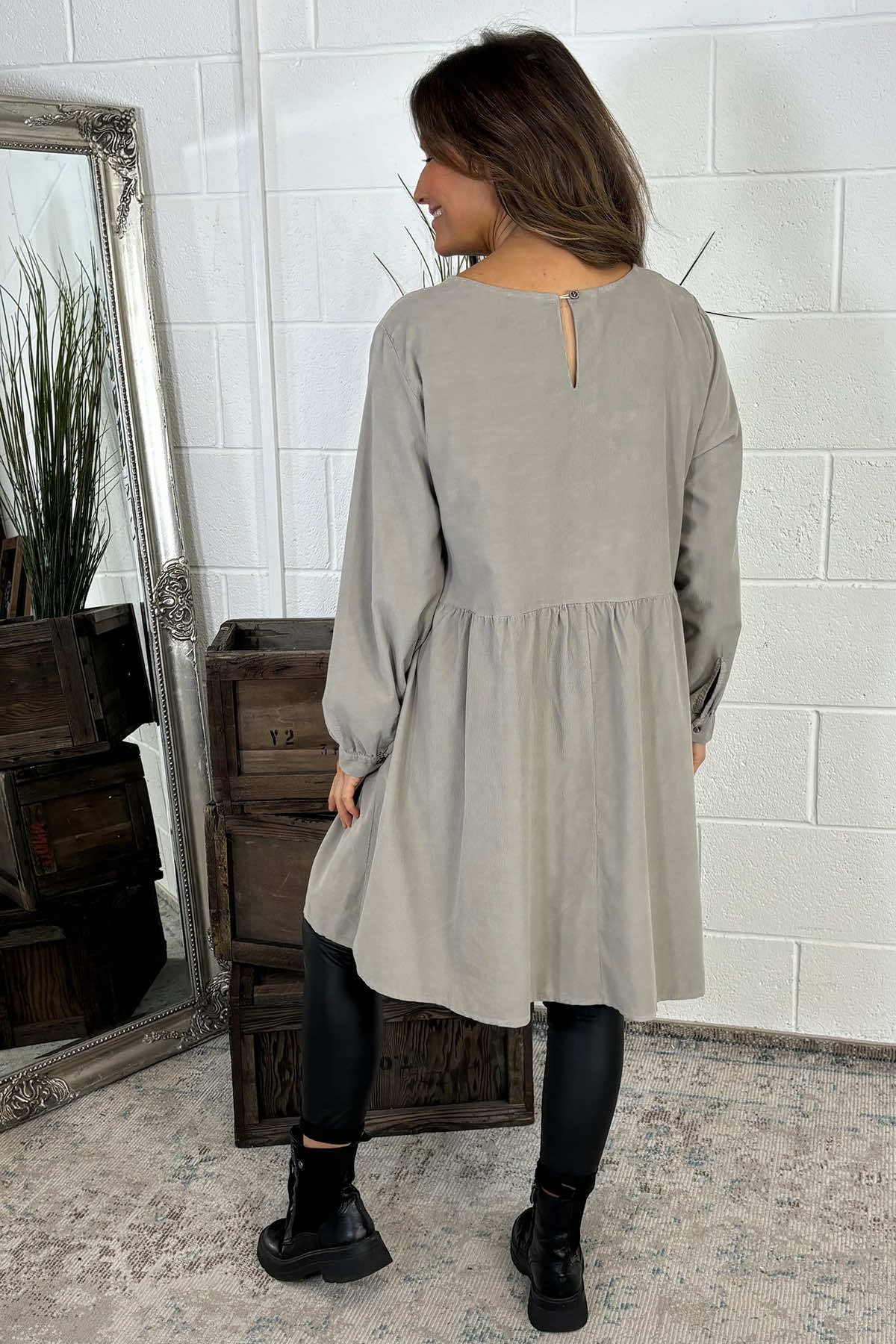 Andrea Needlecord Tunic Light Mocha