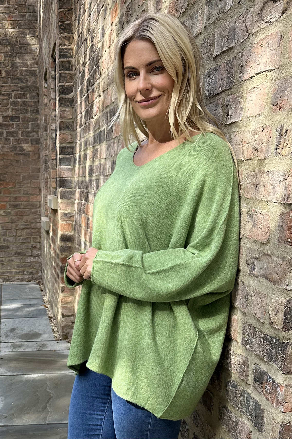 Enya V-Neck Knitted Jumper Olive