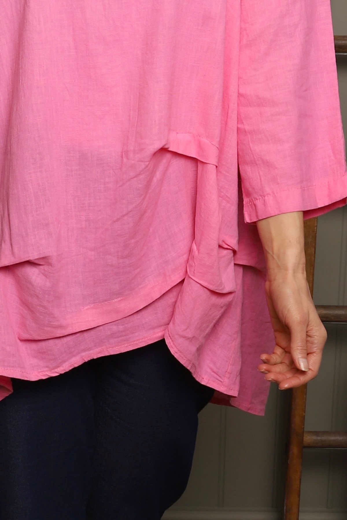 Loriella Keyhole Linen Top Fuchsia