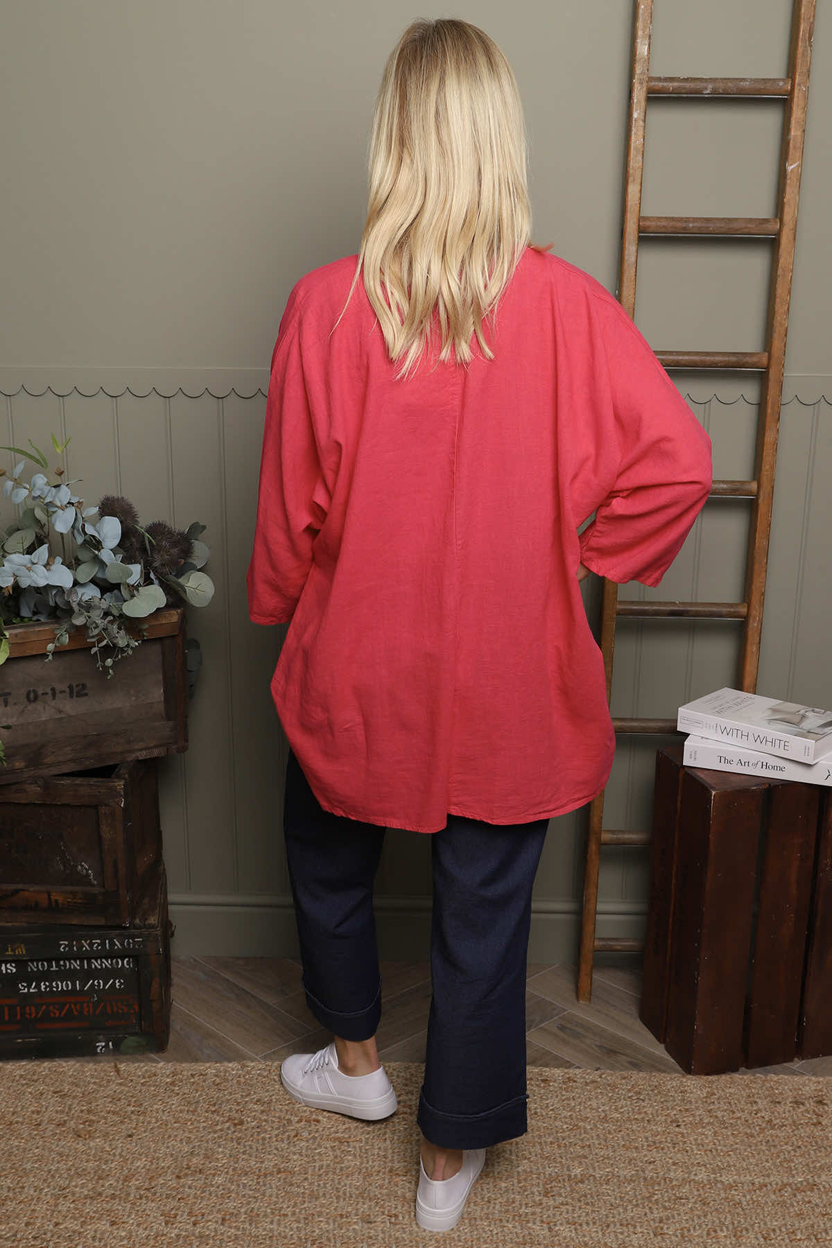 Loriella Keyhole Linen Top Hot Pink