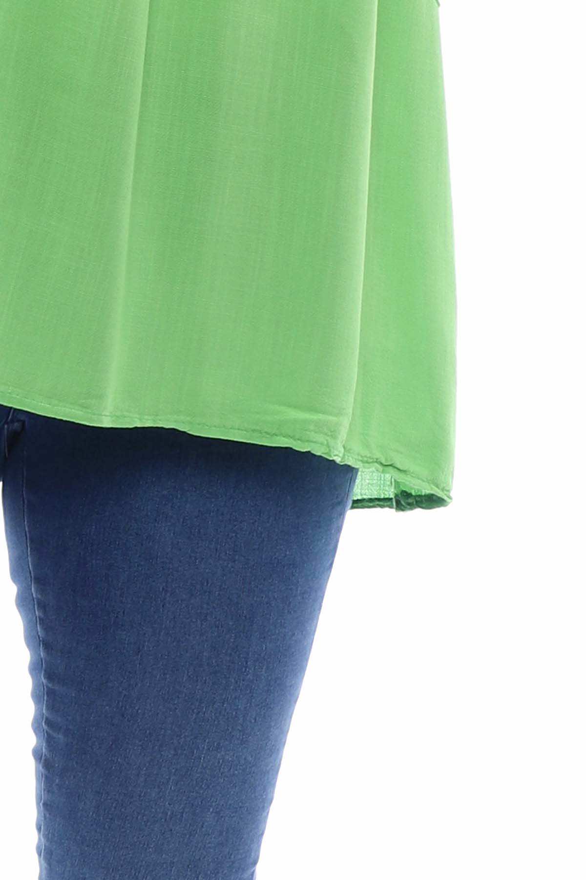 Aleni V-Neck Sleeveless Top Green