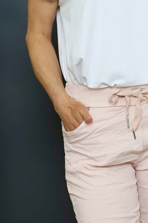 Yarwell Shorts Pink - Image 3