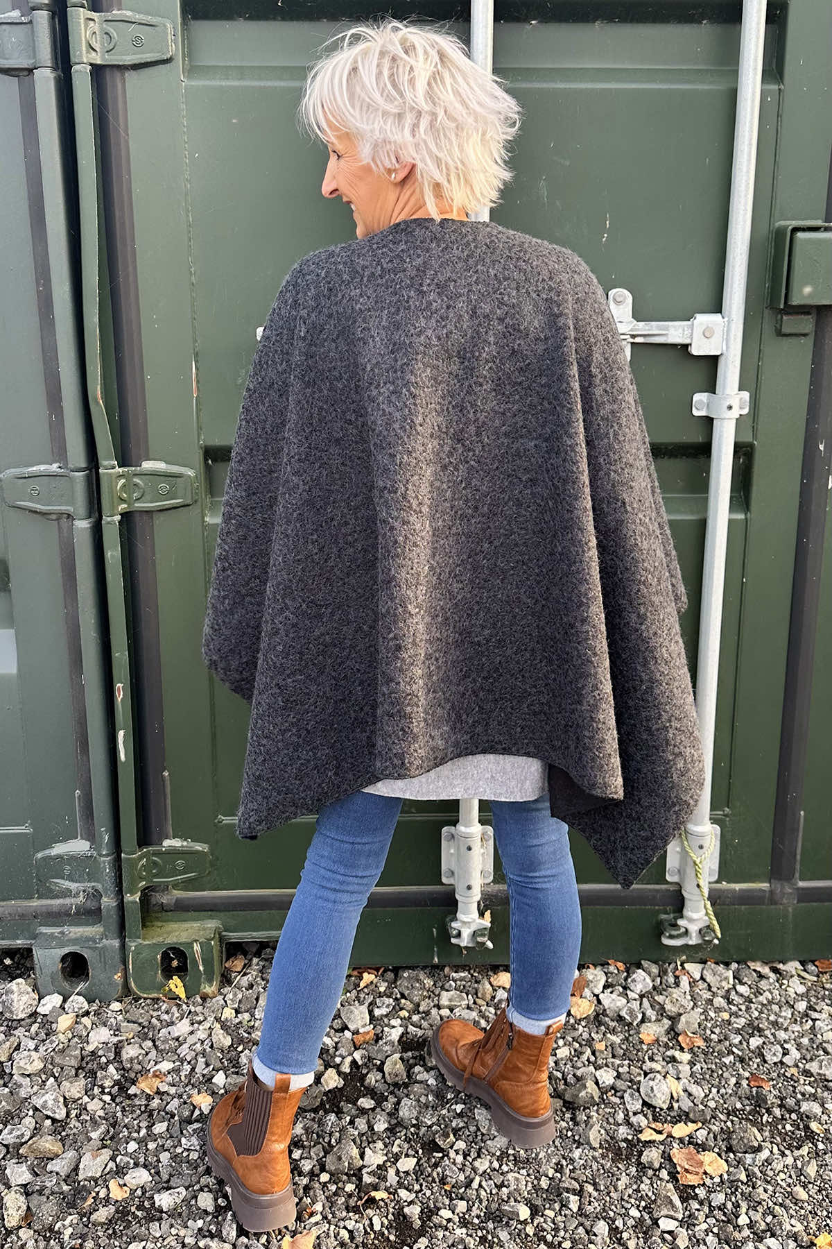 Kelly Wrap Charcoal