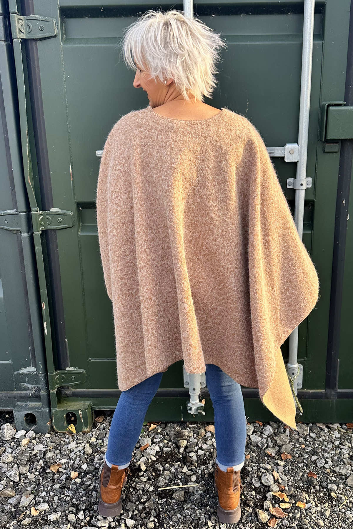 Kelly Wrap Camel