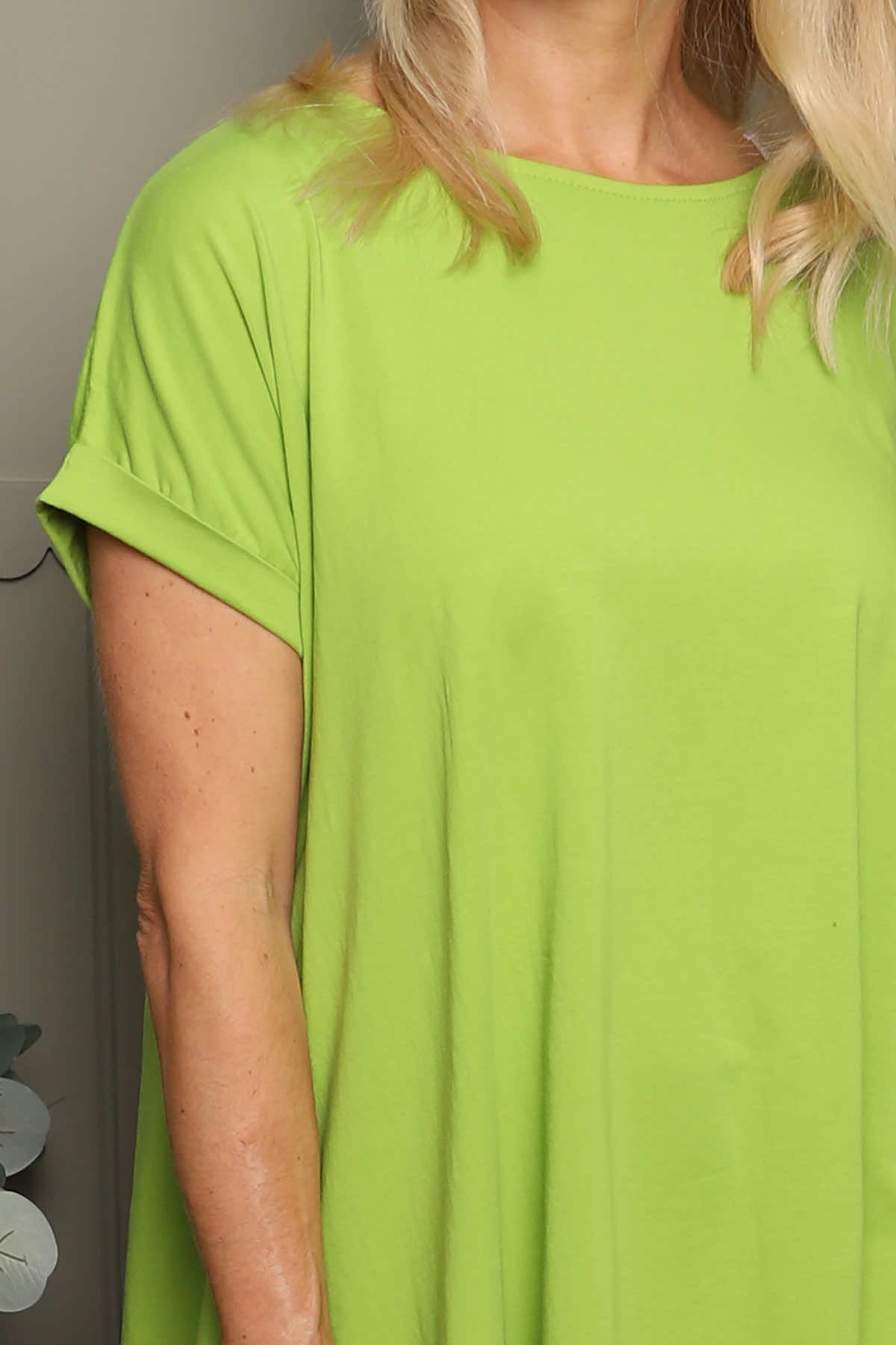 Genevieve Cotton Tee Olive
