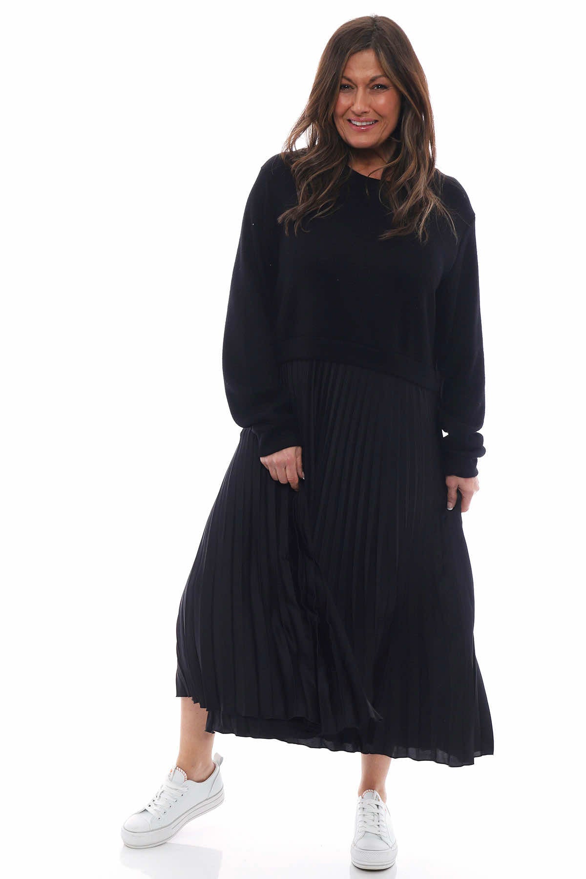 Kinzle Pleated Jumper Dress Black