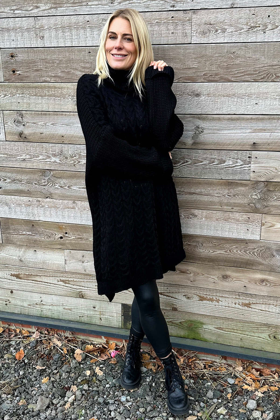 Clover Cable Knit Tunic Black