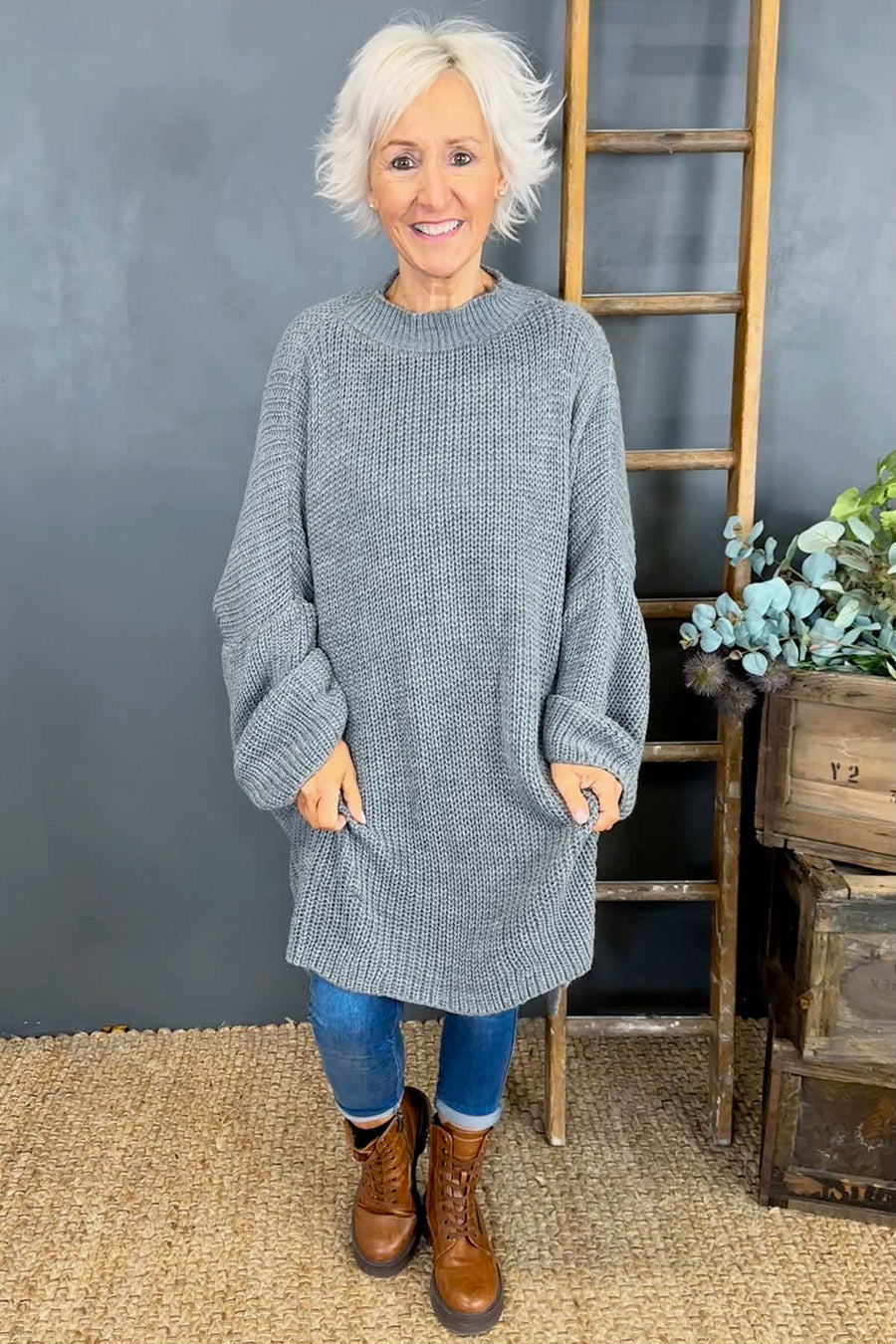 Gretchen Dipped Knitted Jumper Mid Grey