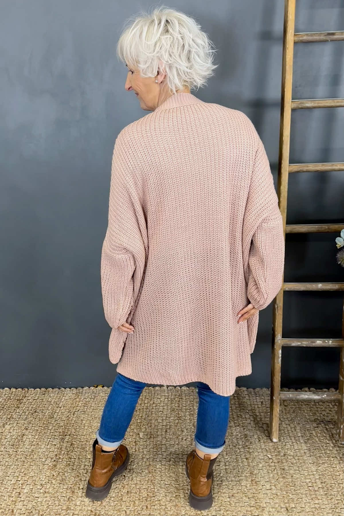 Gretchen Dipped Knitted Jumper Pink