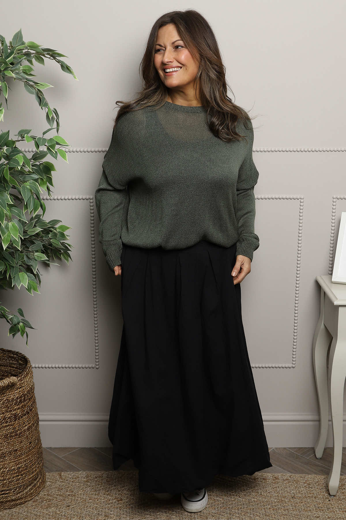 Wilfreda Puffball Cotton Skirt Black