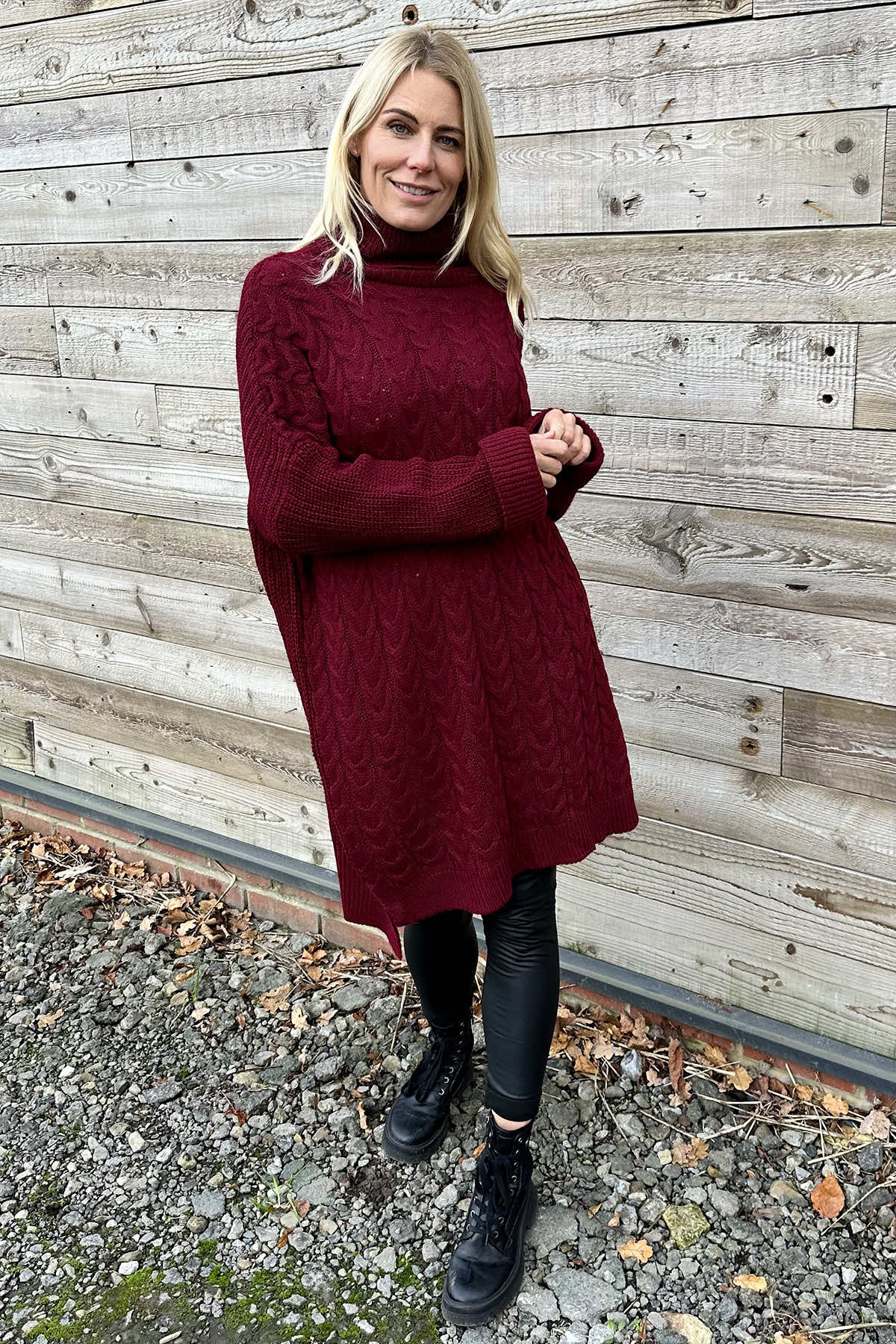 Clover Cable Knit Tunic Wine