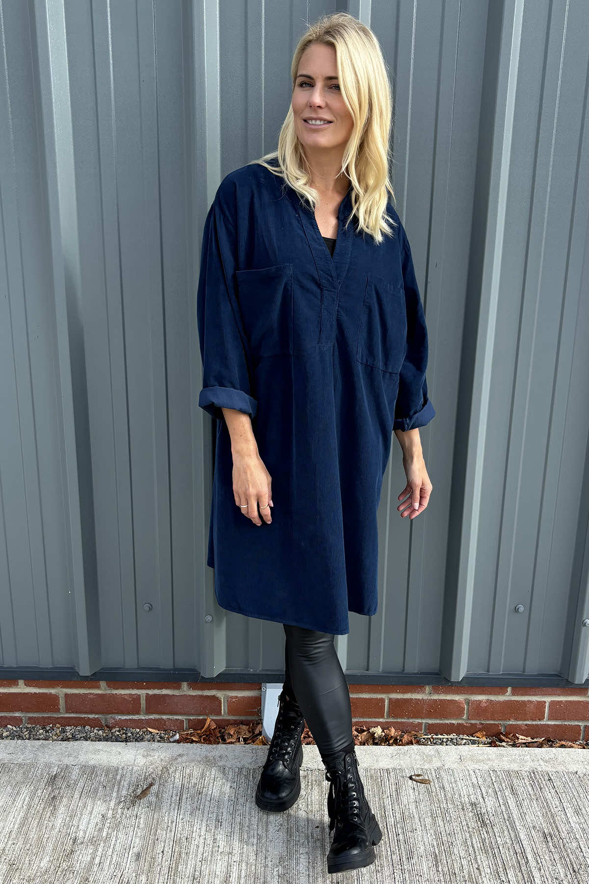 Caggia Pocket Needlecord Tunic Navy